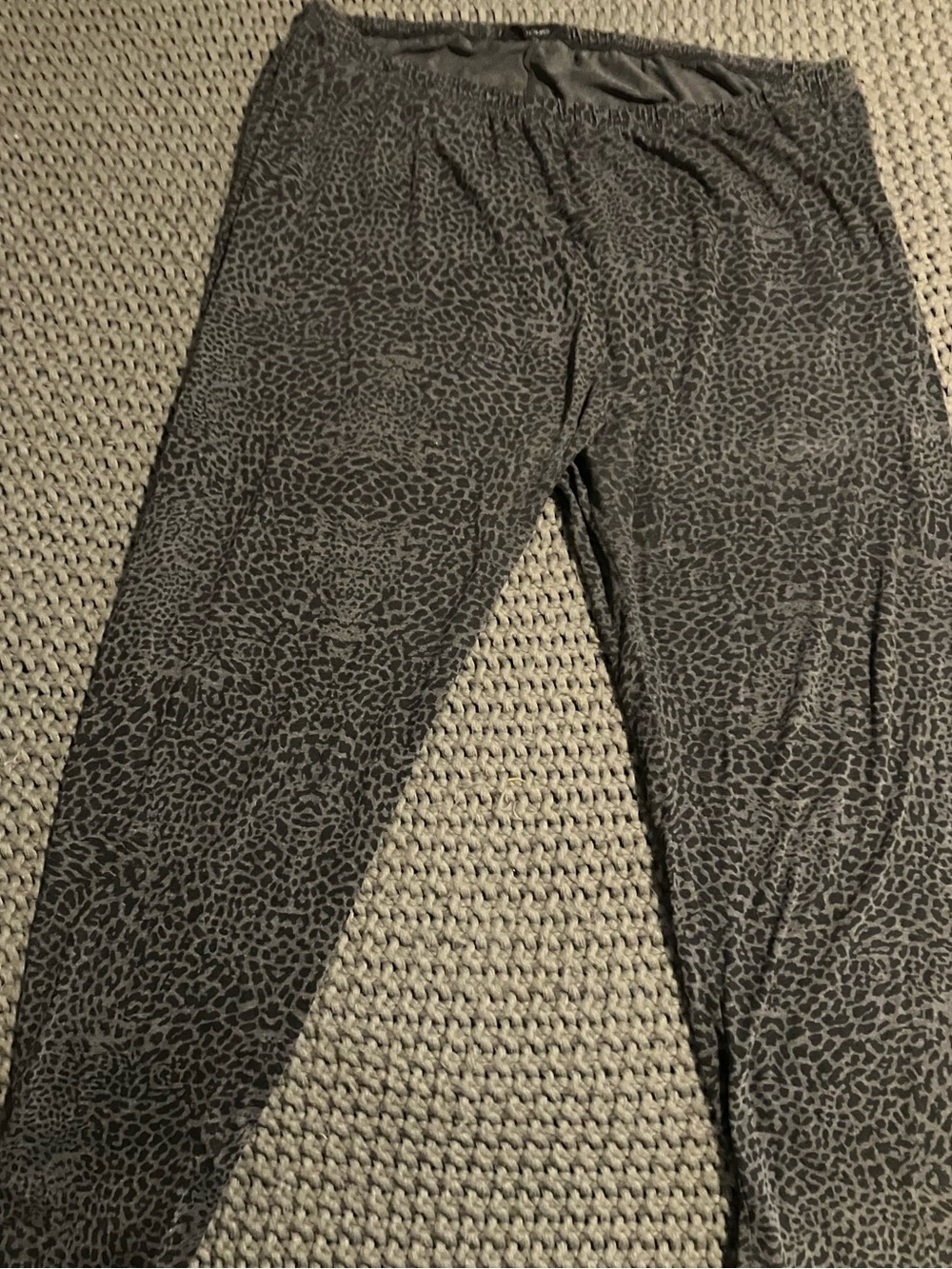 YOURS Grey Leopard Print Leggings Size 32